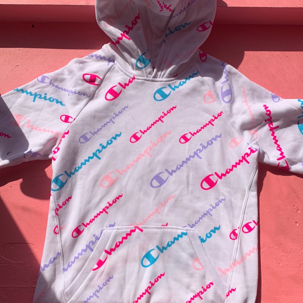 I am selling a champion hoodie size xl in children